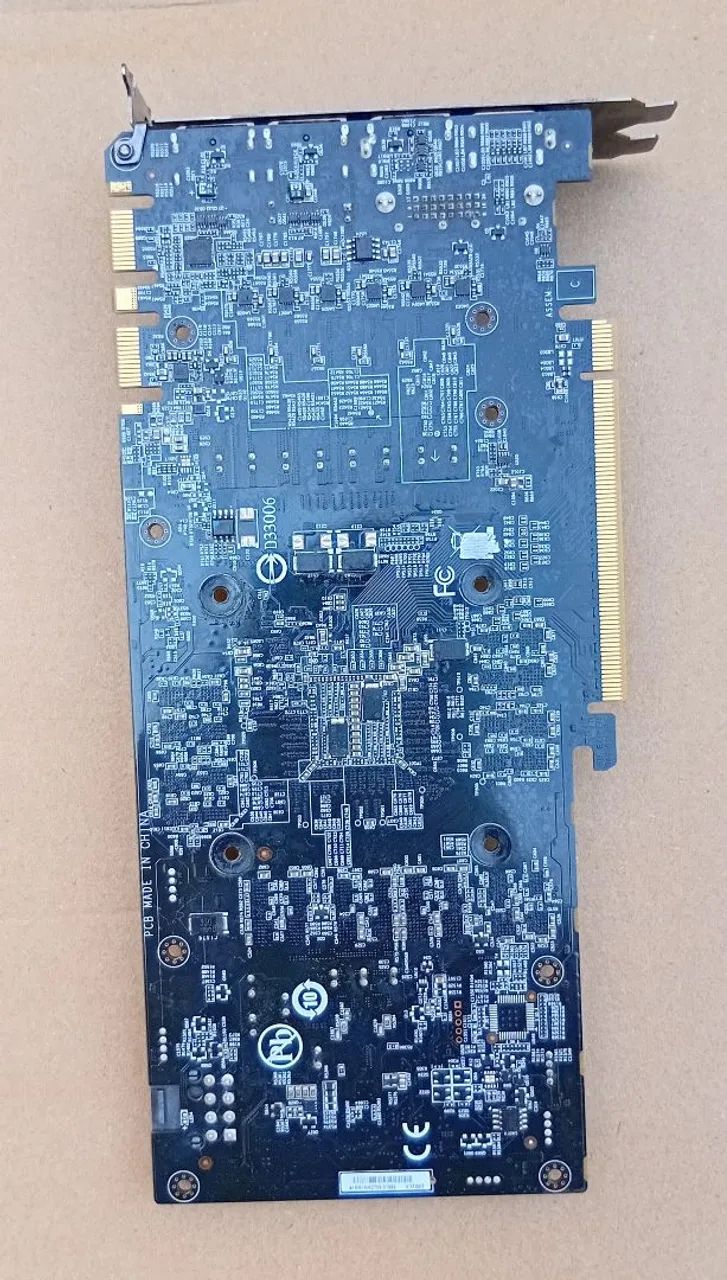 Placa de Vídeo Nvidia GTX 1070 Gigabyte,  com DEFEITO - Foto 3