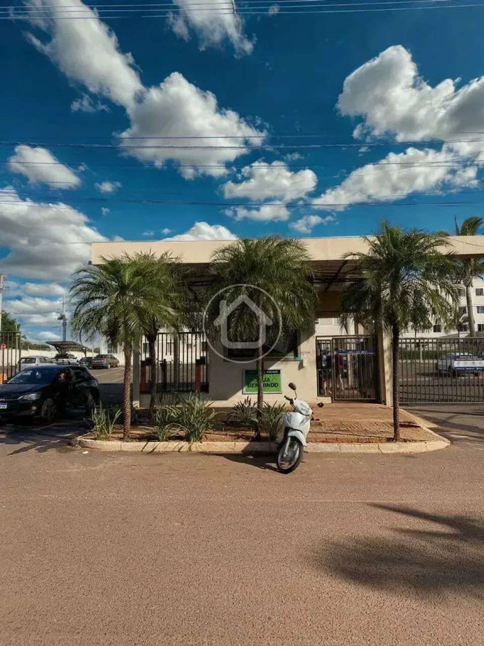 SEMIMOBILIADO E PORCELANATO AO LADO DA UFMS - Foto 2