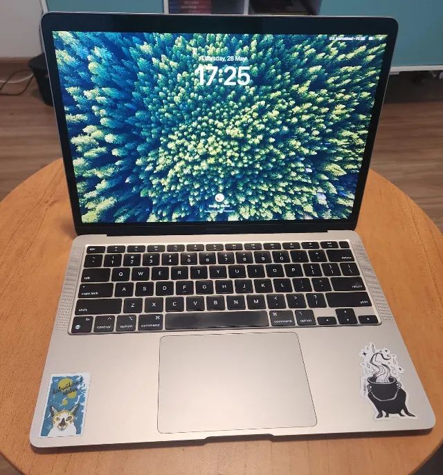 Macbook Air M1 8GB RAM 256GB - Foto 2