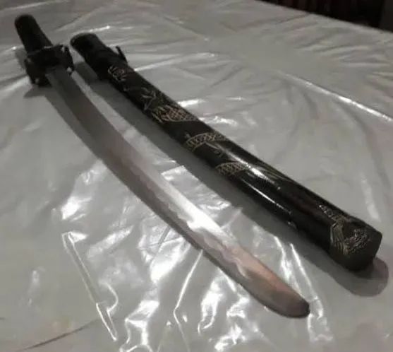 Espada katana dragão