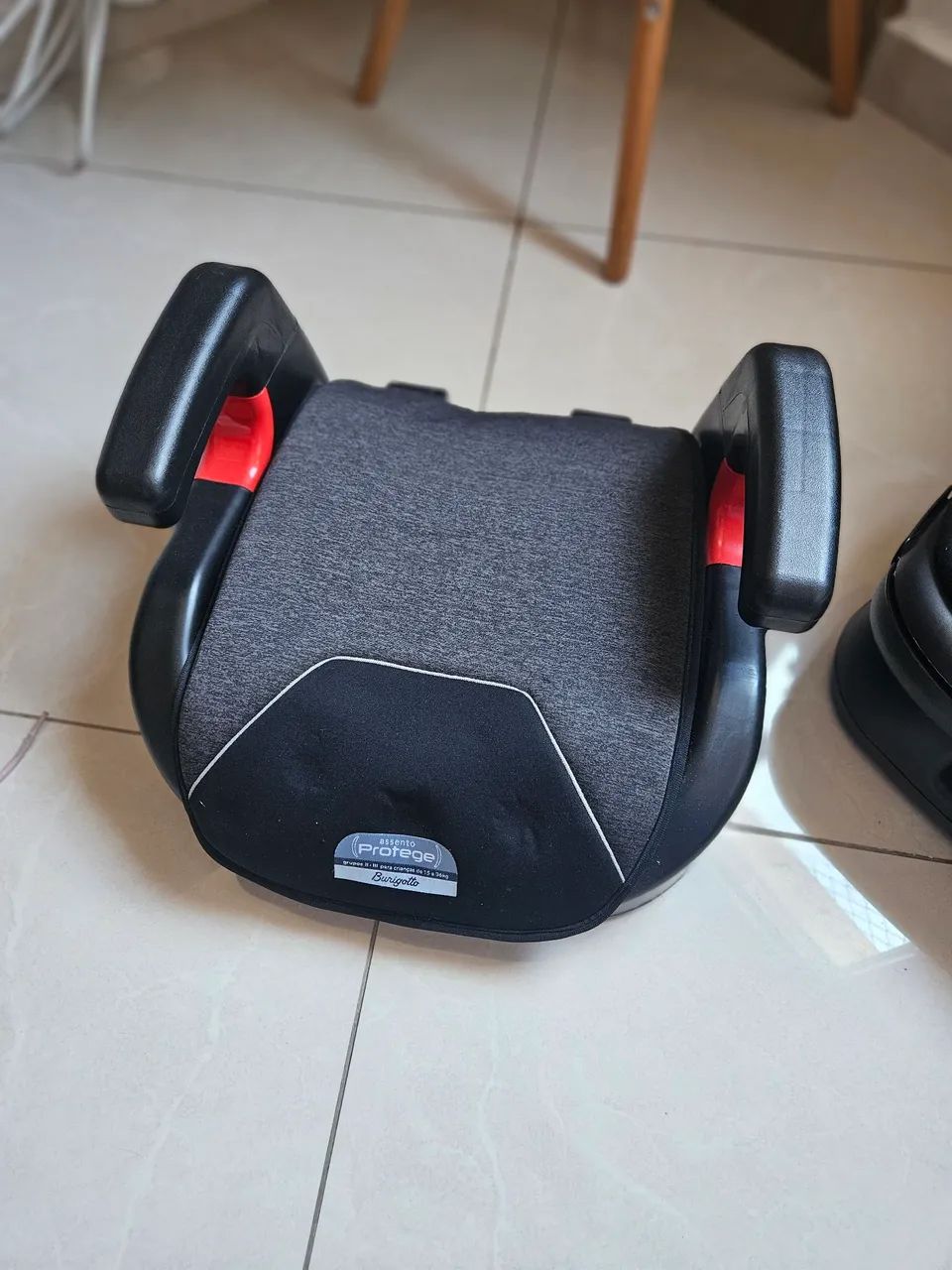 Cadeira e assento para automóveis  - Foto 3