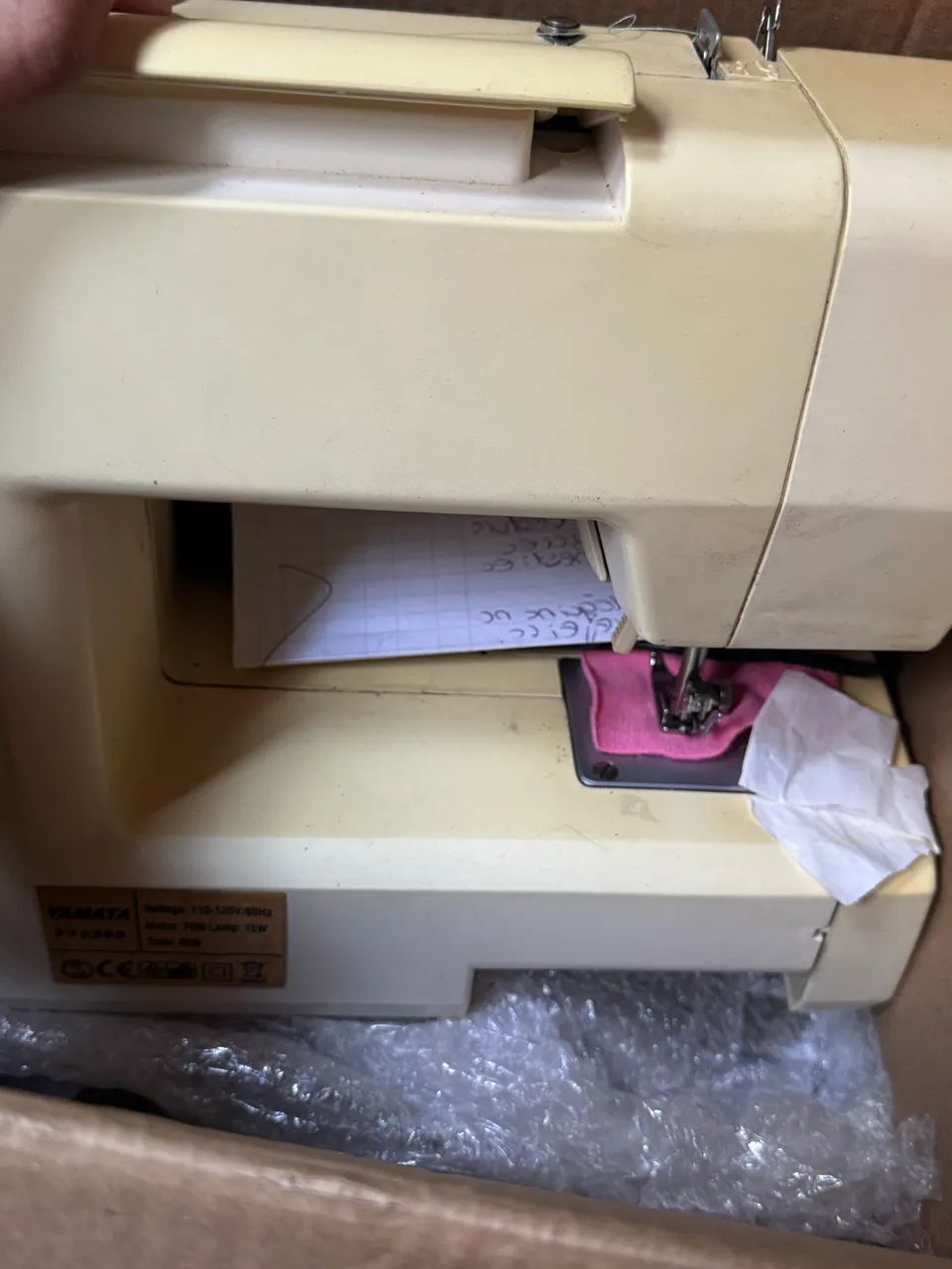Máquina de costura  - Foto 3