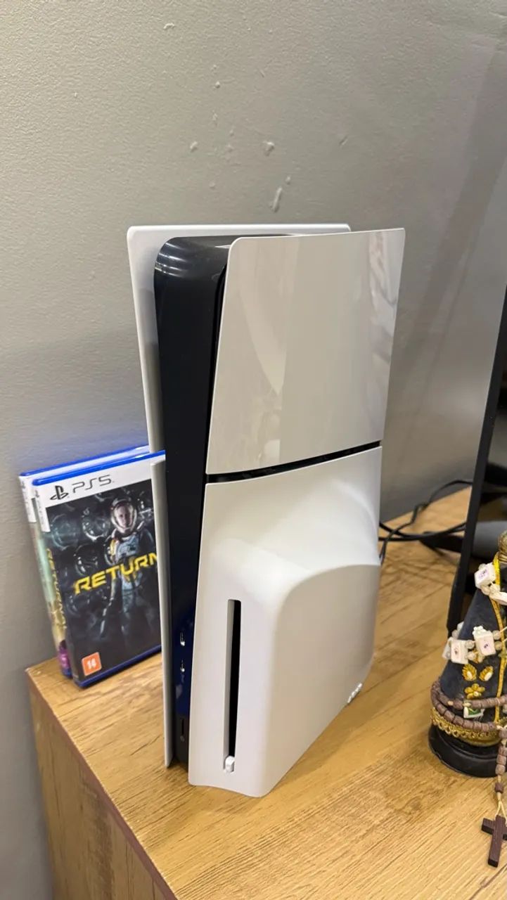 PS5 COM LEITOR + 2 JOGOS FÍSICOS + CAIXA  - Foto 3