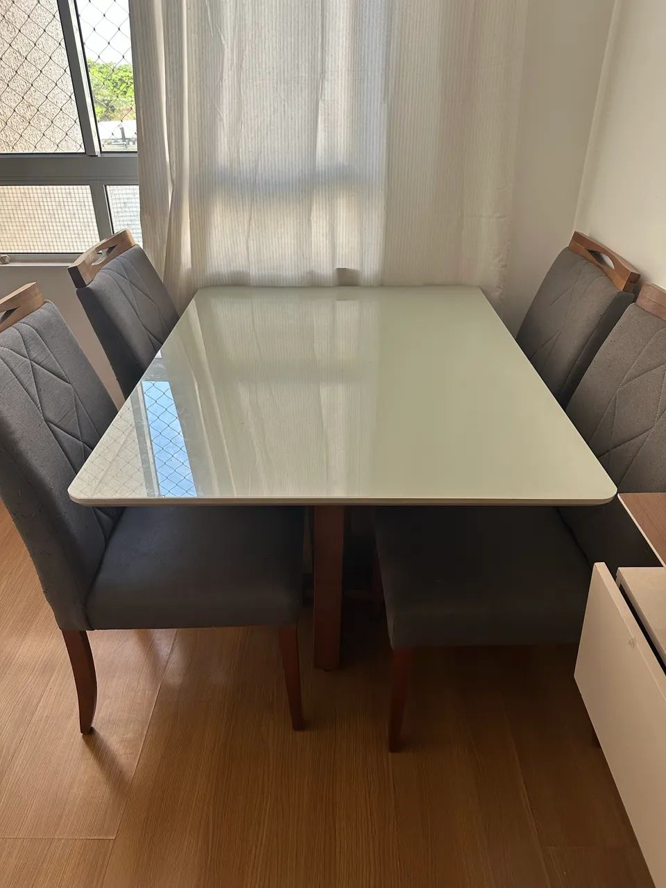 Mesa e cadeiras de jantar - Foto 2
