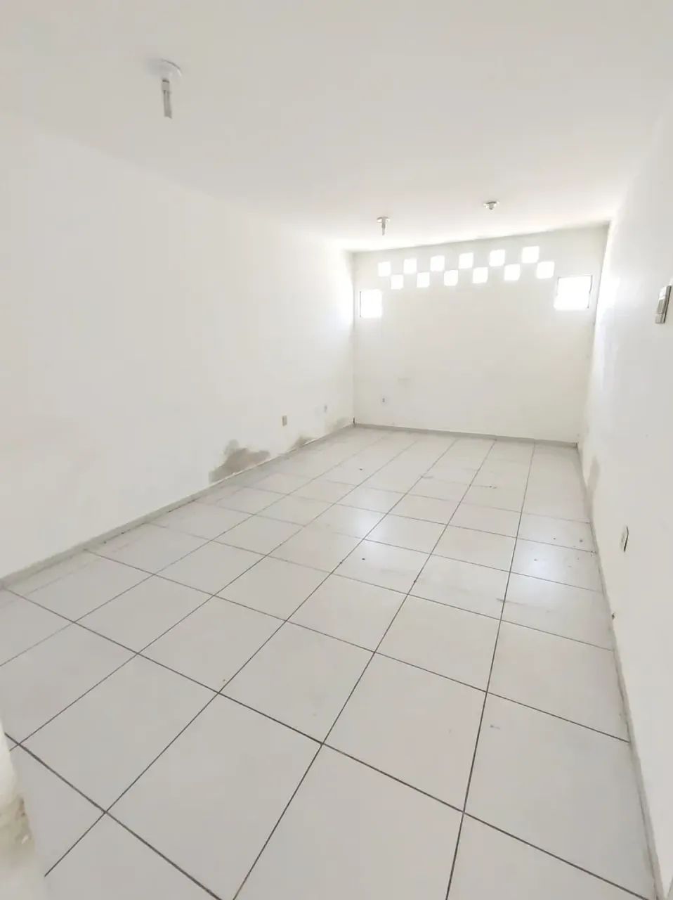 Alugo sala Comercial a partir de 15m² - Próximo a Convém no Farol - Foto 2