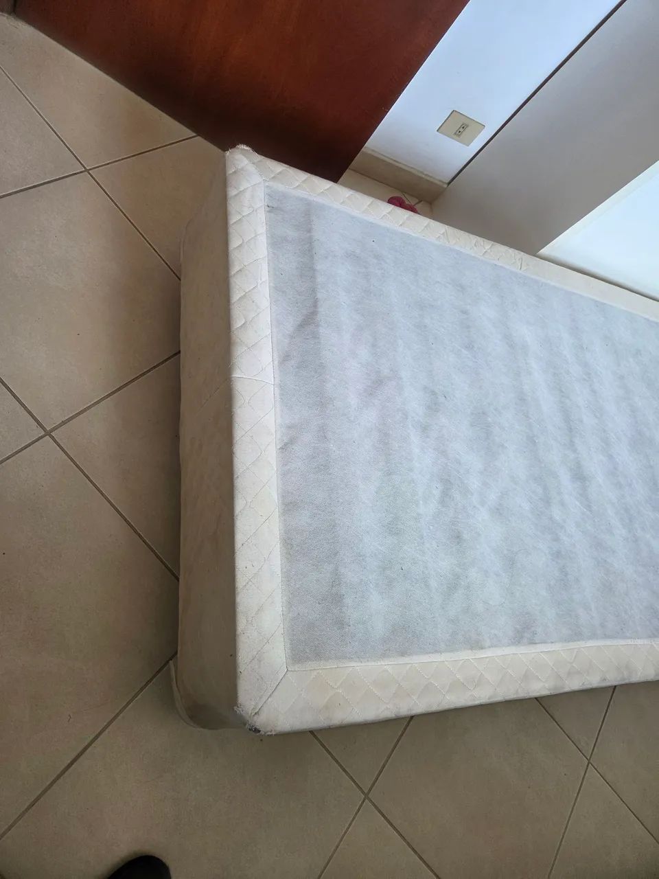Cama Box (Doação)