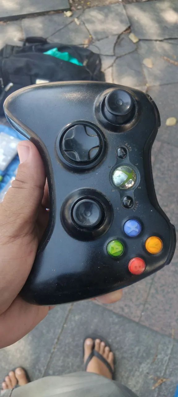 Controle xbox com defeito  - Foto 2