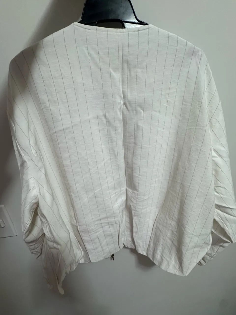 Jaqueta risca giz cor off white estilo over - Foto 4