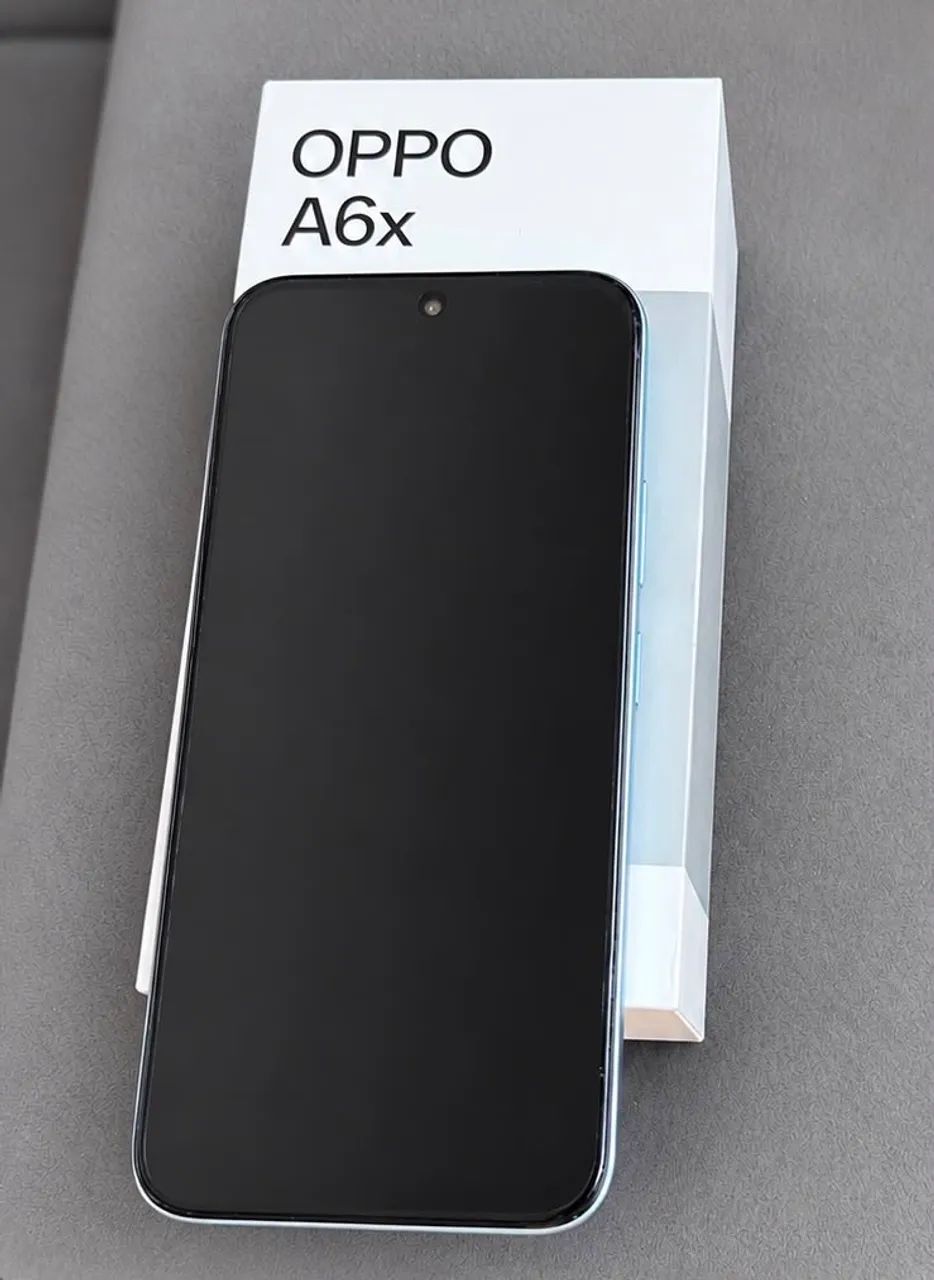 Celular Oppo A6x 2 meses de uso