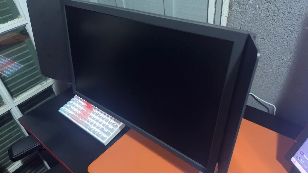Monitor Benq XL2566X+ 400hz - Foto 3