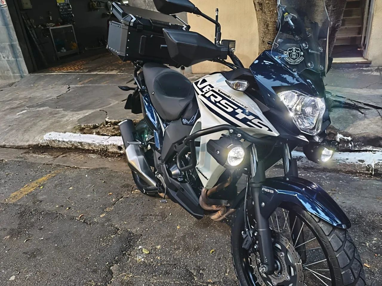 Versys 300 Tourer 2025