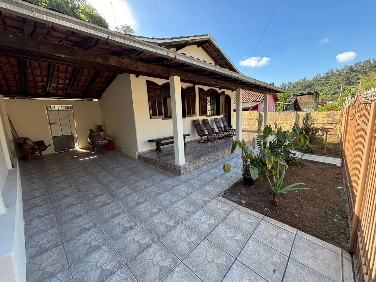 Casa a venda bairro bromelias. - Foto 2