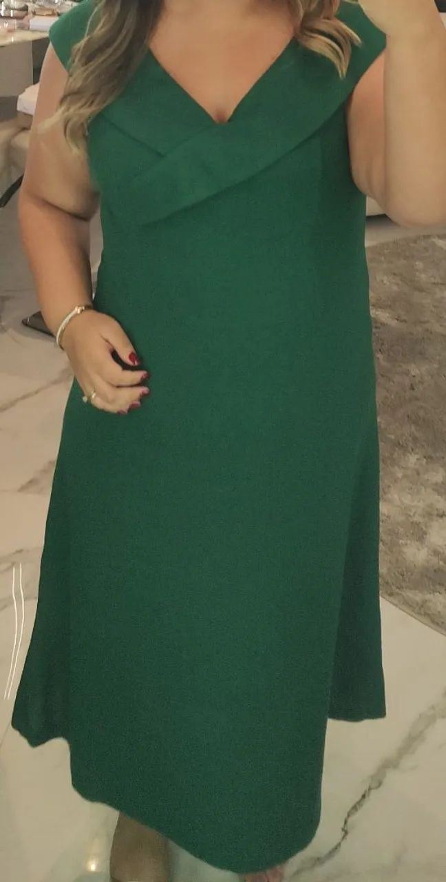 Vestido Midi Verde Esmeralda 