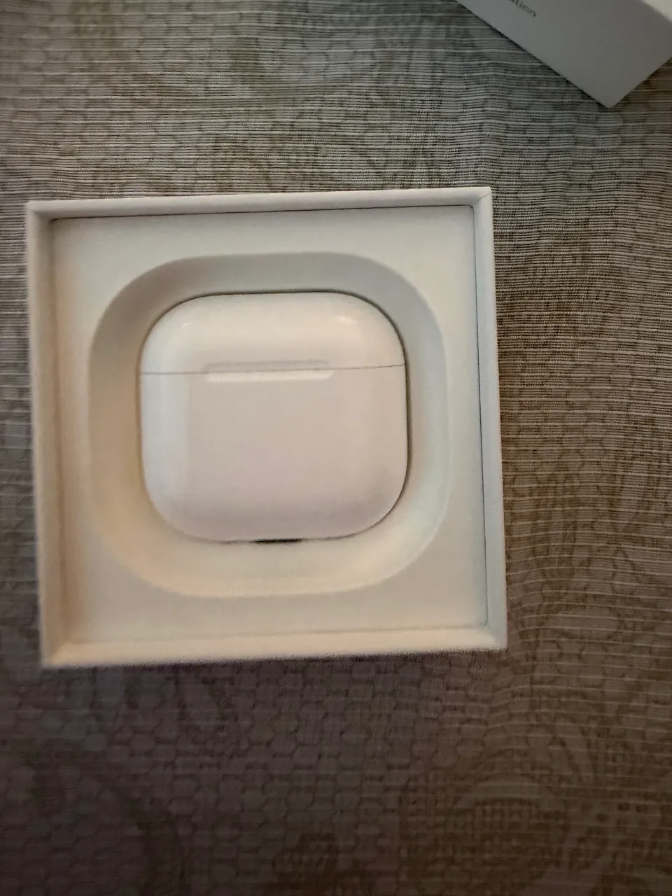AirPods 4 novo na caixa sem cancelamento de ruído - Acessórios de