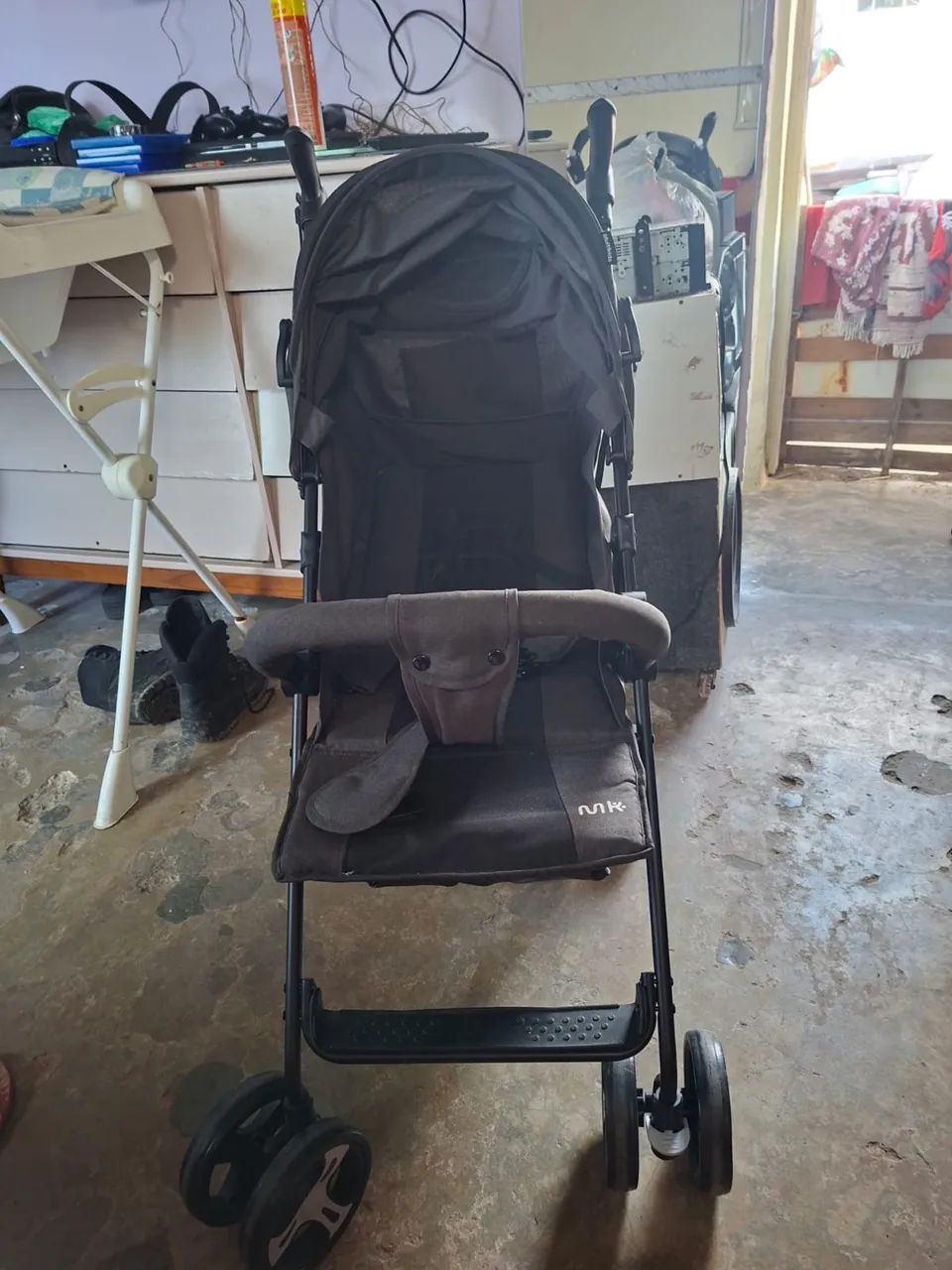 carrinho de bebê 
