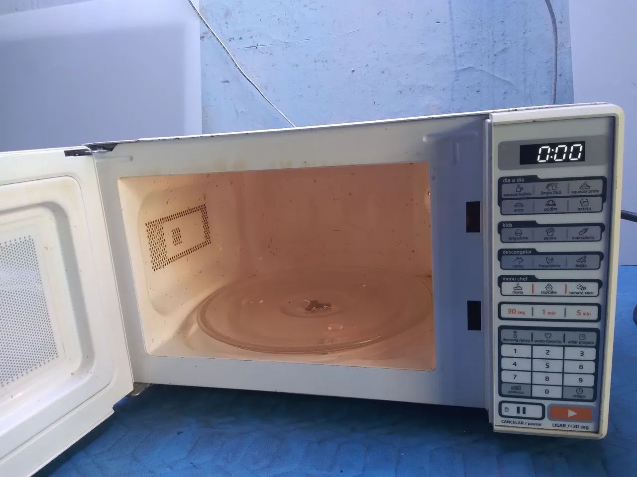 MICROONDAS MIDEA. - Foto 3