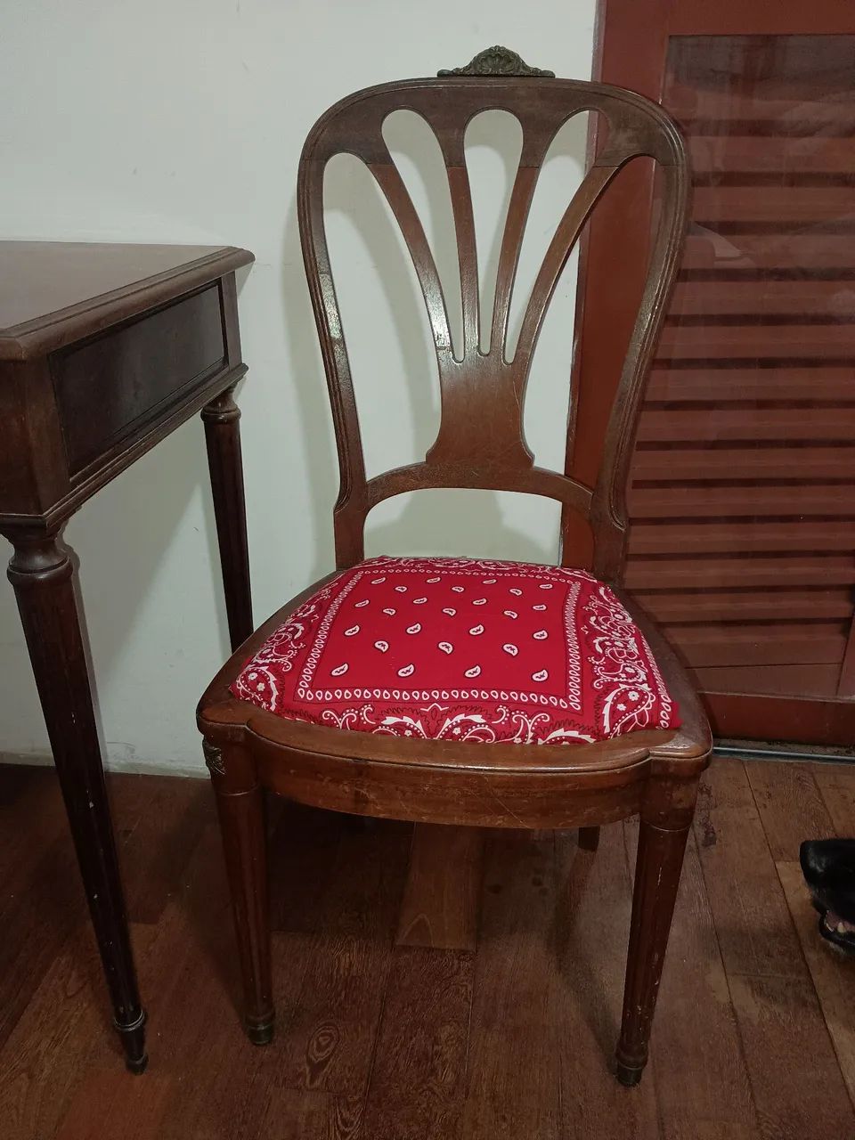 Escrivaninha com cadeira - Foto 5