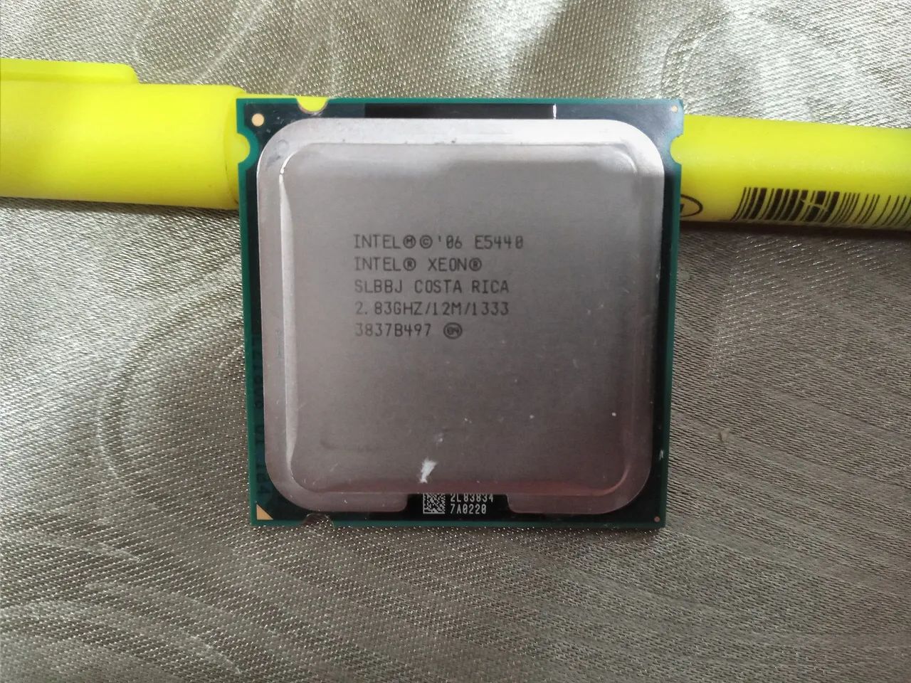 Processador E5440 xeon Adaptado para LGA775