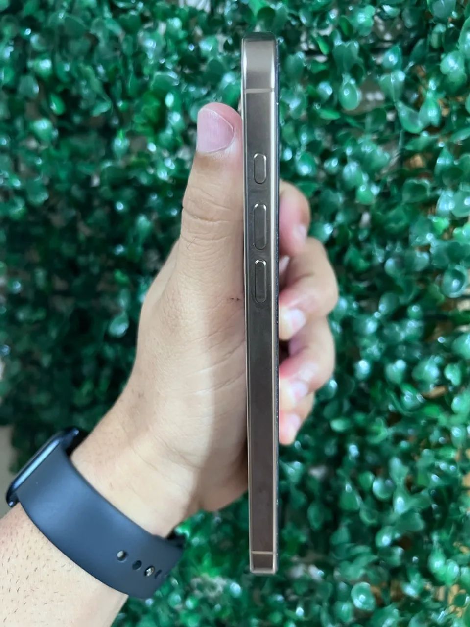 iPhone 16 Pro Max 256GB - Foto 2