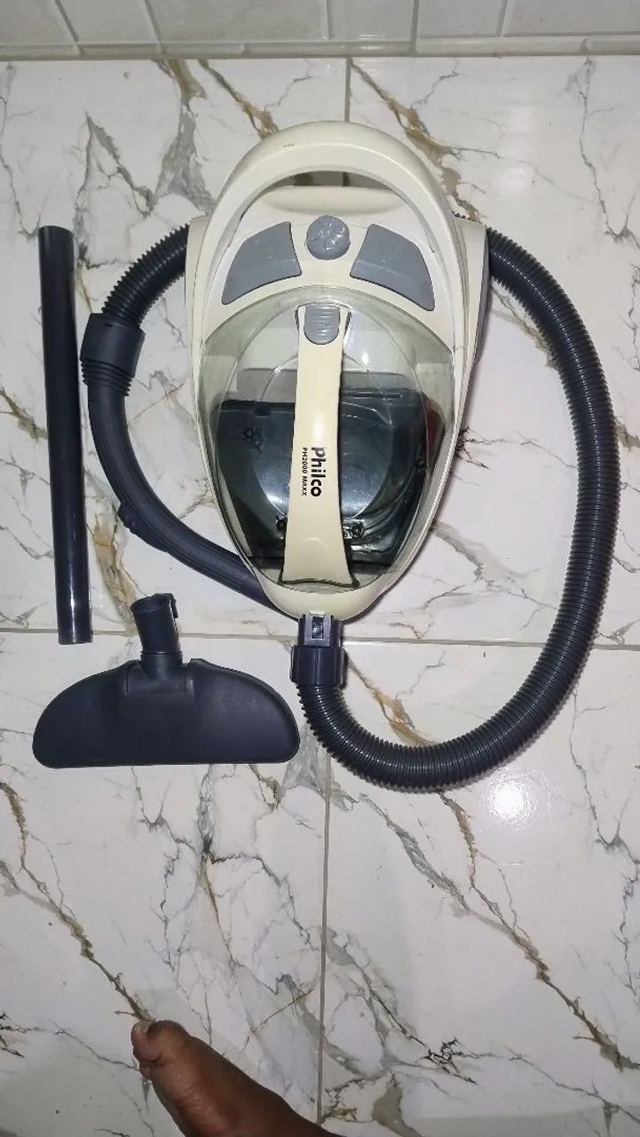 Aspirador Philco PH2000 Maxx