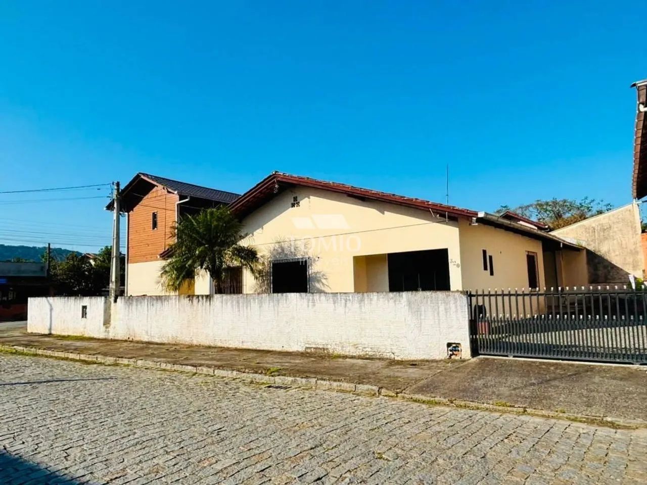Casa com 3 quartos à Venda, Margem Esquerda - Gaspar