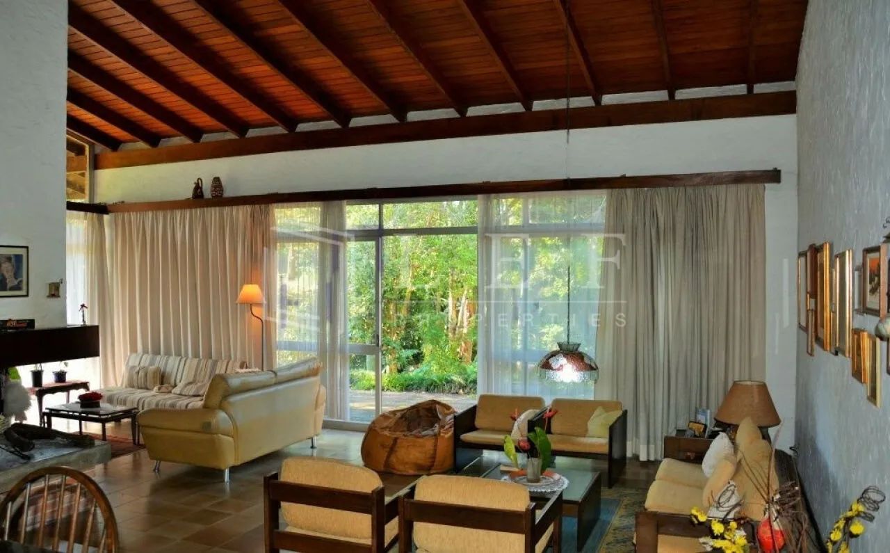 Casa Térrea com Vasta Área Verde em Guarapiranga - Foto 5