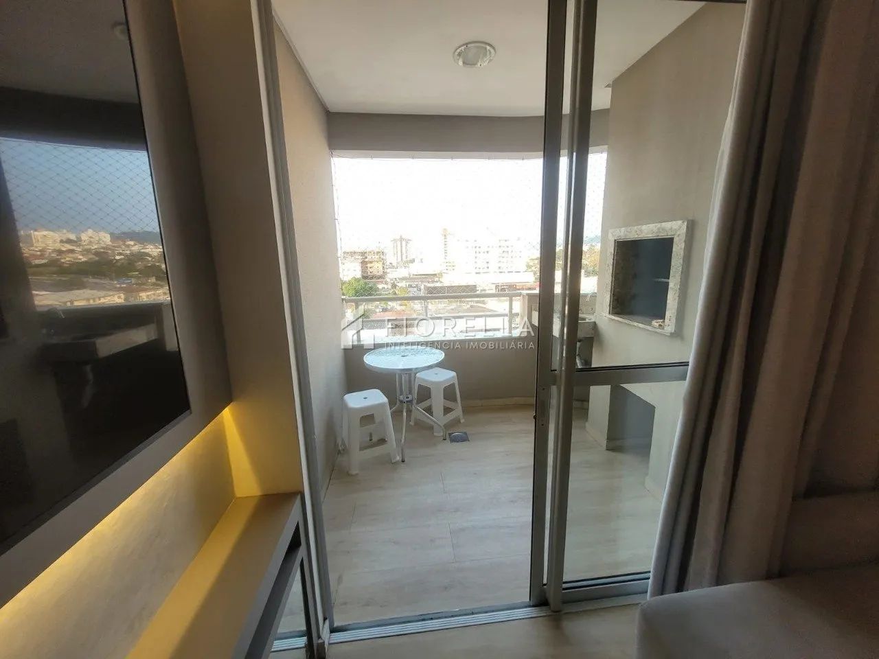 Apartamento com 03 dormitórios sendo 01 suíte bairro Estreito - Florianópolis/ SC. - Foto 3
