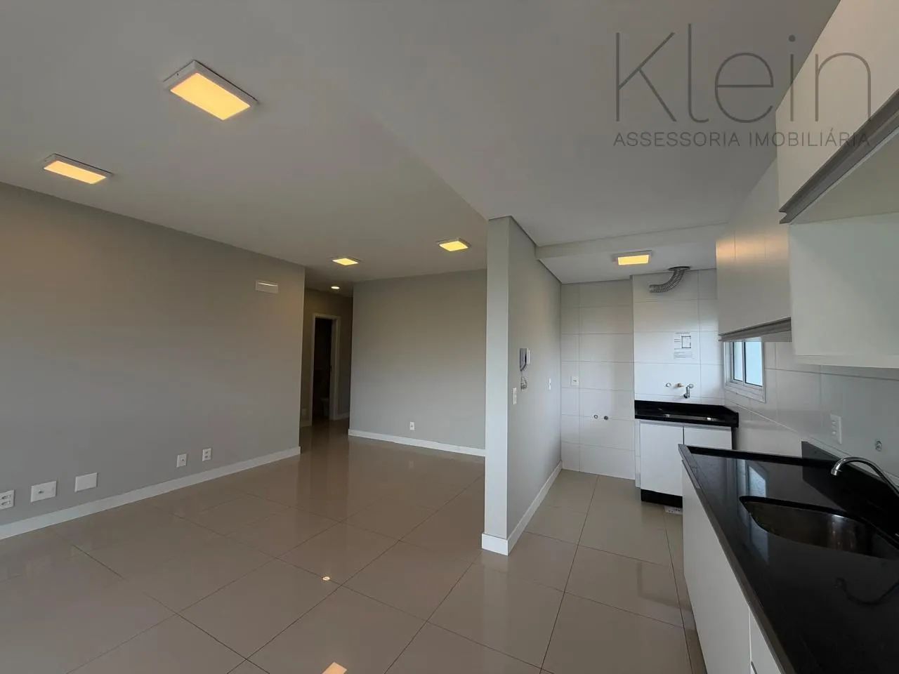 Apartamento com 3 Quartos no Itacorubi, Florianópolis, SC - Foto 4