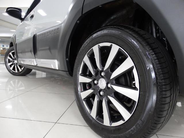 Toyota Etios Cross 1.5 Flex Prata - Foto 10
