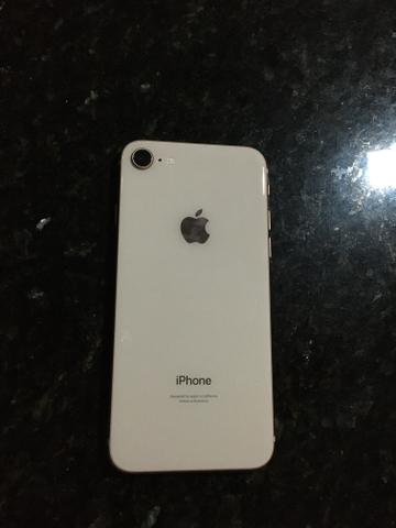Vende - se este iPhone 8 - Foto 3