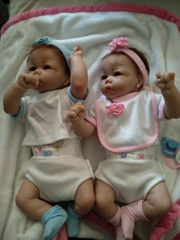 Boneca Realista Reborn Silicone Recém-nascido - Unidade - Foto 4