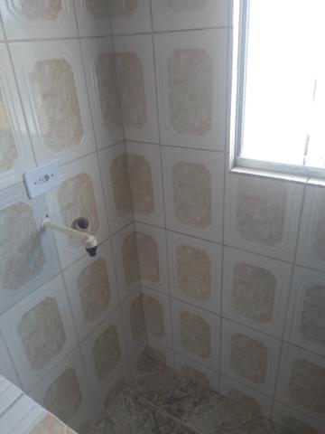 Apartamento 650 água gás incluso - Foto 4