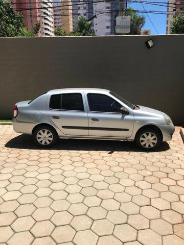 Clio Sed. Authentique Hi-Flex 1.0 16V 4p
