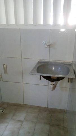 Aluga-se apartamento térreo na Tabuba - Foto 3