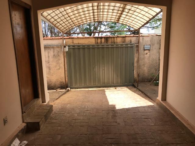 Casa com 03 quartos para alugar, Conjunto Frei Eugênio, Uberaba/MG - Foto 3