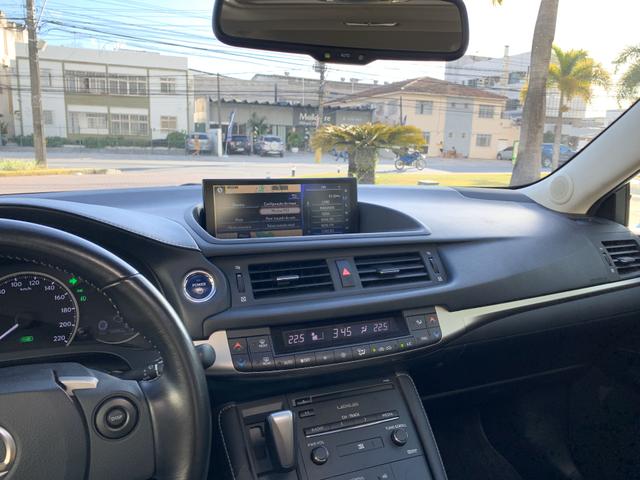 Lexus CT 200H - Foto 12