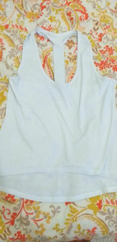 Vendo estas duas camisetas da Romance tam:M - Foto 2