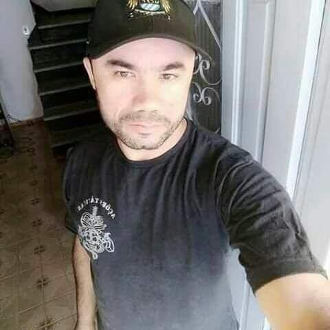 Segurança ,vigilante,vigia noturno 400 reis p quem mim indicar vaga