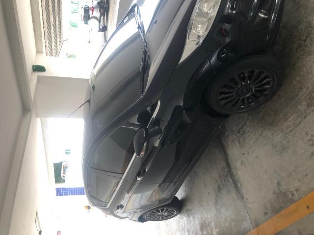 Ford Fiesta Titanium Hatch 1.6 16V Flex 4P Powershift - Foto 2
