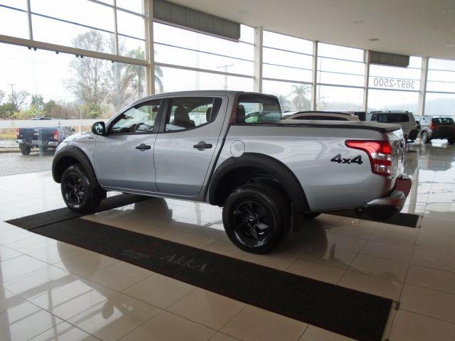 L200 TRITON SPORT GLX 2.4 CD DIESEL MEC. zero Km - Foto 4