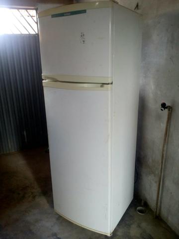 GELADEIRA BIPLEX FROSTFREE GELANDO! so $ * - Foto 2