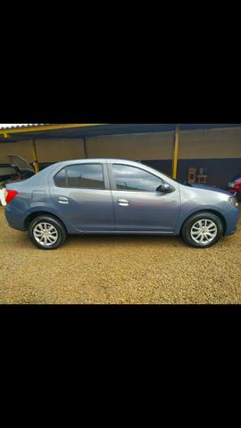 Renault Logan 1.6 2014 - Foto 2