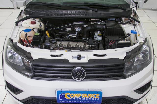 VOLKSWAGEN Saveiro Robust 1.6 Total Flex 8V 2017 - Foto 19
