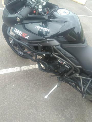 Vendo Triumph Tiger 800- 2016 - Foto 2
