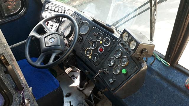 Vendo ou troco ônibus dinossauro cma cometa 95/96 pego caminhonete carro - Foto 4