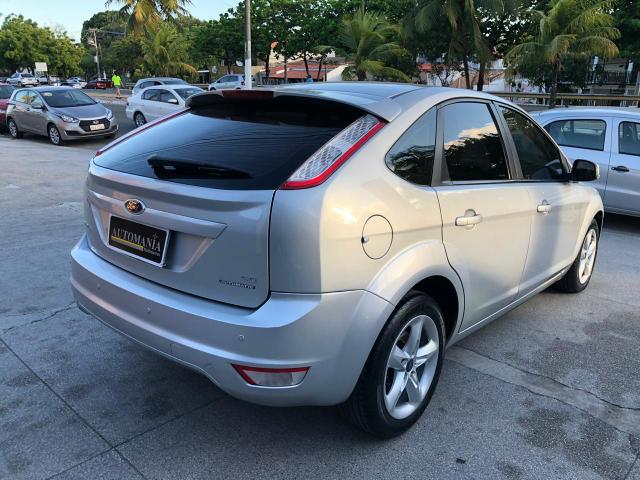 FOCUS HATCH GLX 2.0 2013/2013 Automático - Foto 6