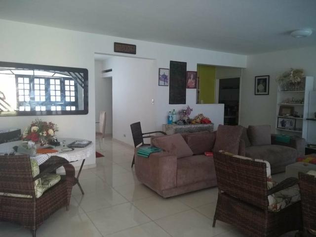 Excelente Casa com Piscina em Candeias - Foto 10