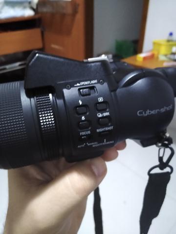 Câmera Sony F828 captura Ovnis - Foto 3