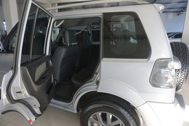 MITSUBISHI PAJERO TR4 2013/2014 2.0 4X2 16V 140CV FLEX 4P AUTOMÁTICO - Foto 8