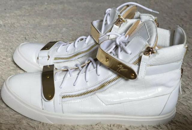 Tênis sneaker Giuseppe Zanotti branco e dourado masculino, original